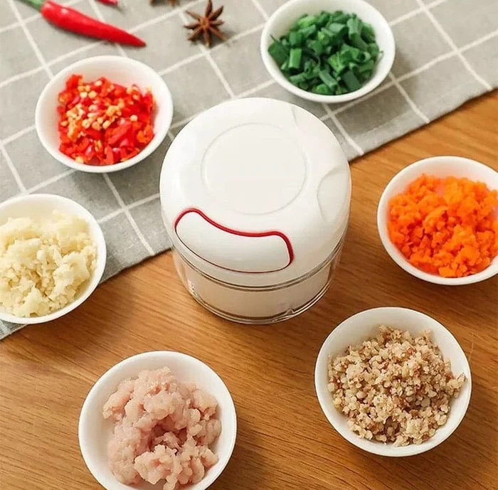 Manual Food Chopper – Pull String Vegetable, Garlic & Meat Chopper